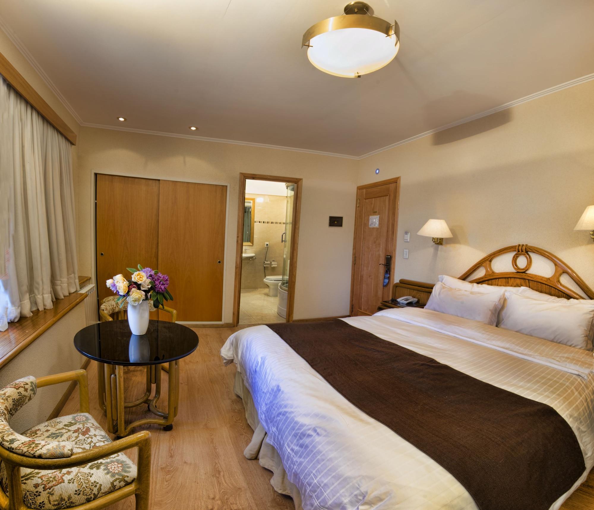 Hotel Cristal San Carlos de Bariloche Ngoại thất bức ảnh