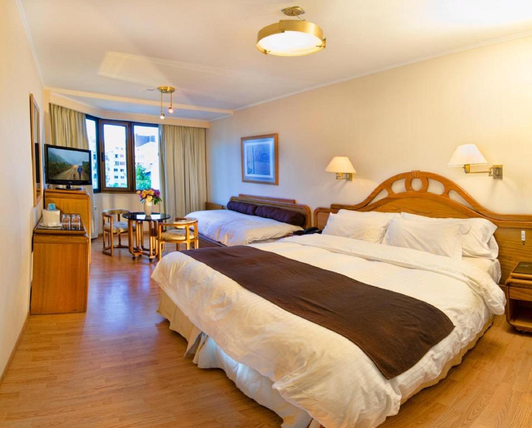 Hotel Cristal San Carlos de Bariloche Ngoại thất bức ảnh