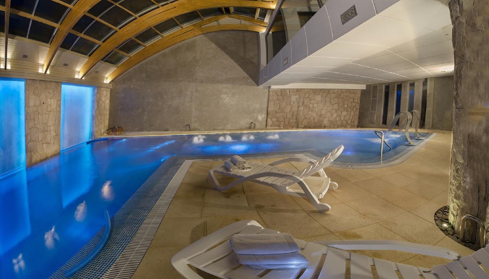Hotel Cristal San Carlos de Bariloche Ngoại thất bức ảnh